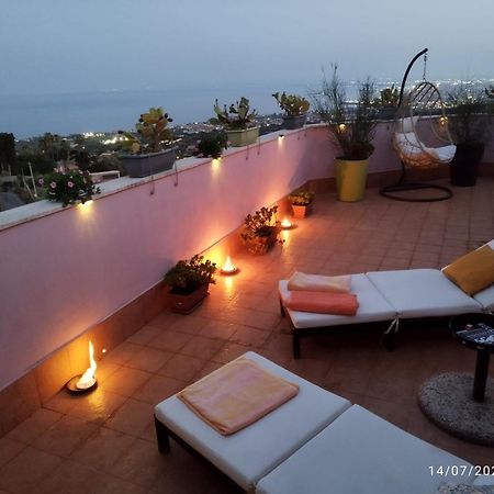 La Petite Maison Aci Castello Zewnętrze zdjęcie