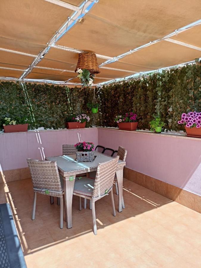 La Petite Maison Aci Castello Zewnętrze zdjęcie